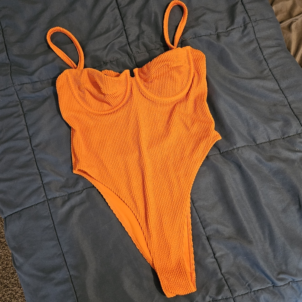 H&M high leg one piece swimsuit- M